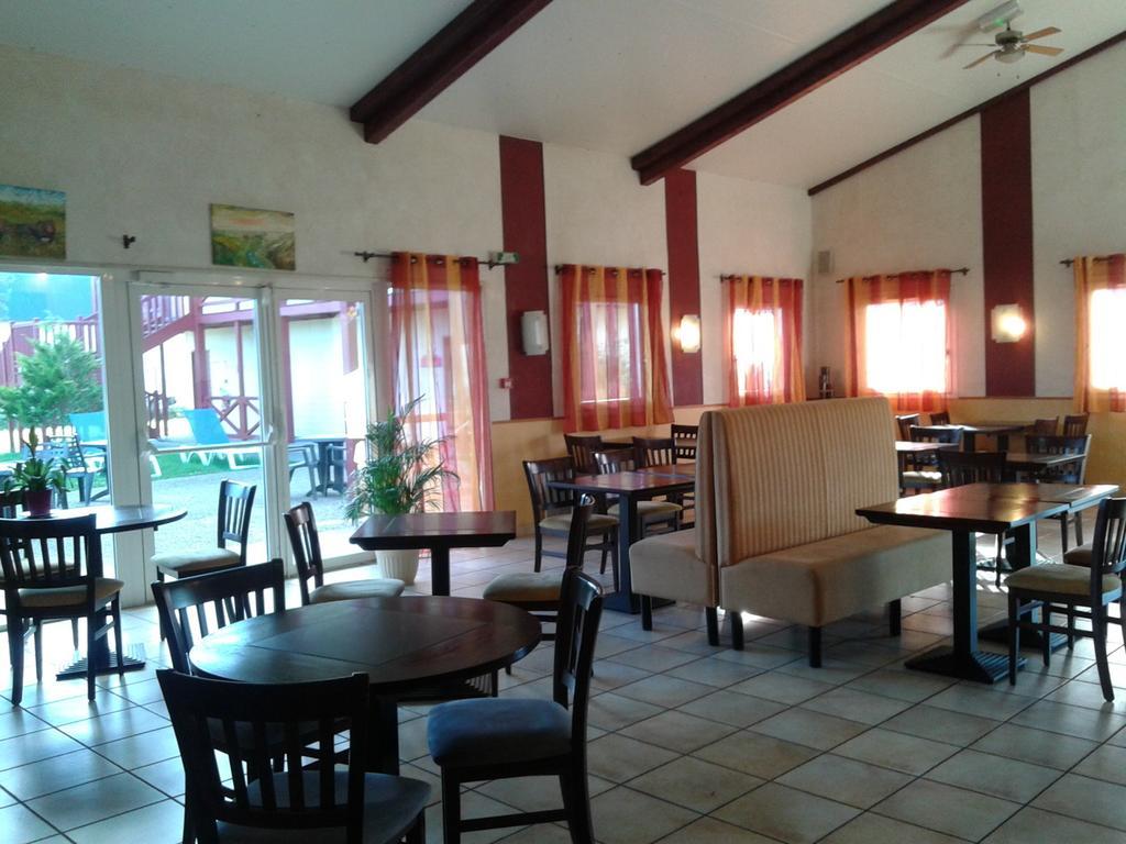 Couett'Hotel Oloron Sainte Marie Esterno foto